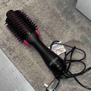 Revlon Black and Pink Hair Styling Brush